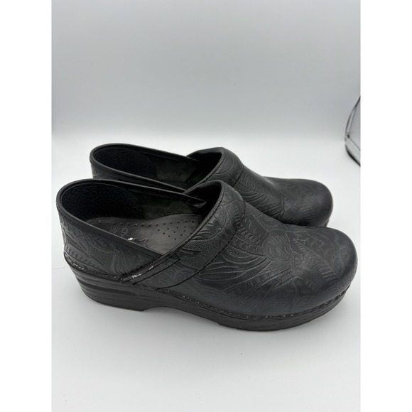 Dansko Professional Clogs Shoes Womens Size 6.5 Black Floral Embossed Leather - Picture 2 of 6